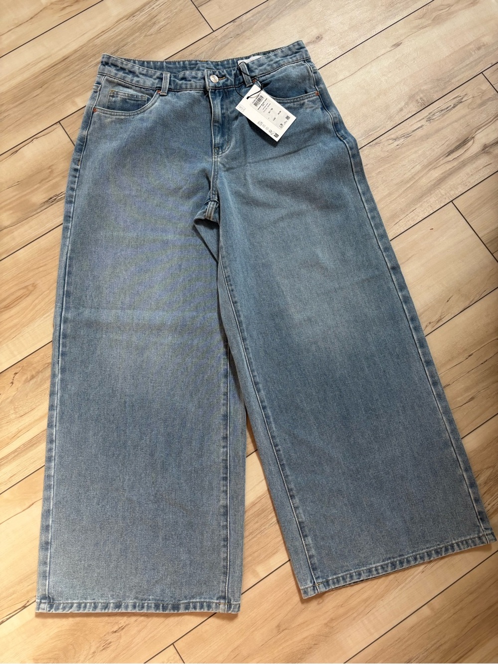 Vero Moda Light Blue Wide-Leg Jeans
